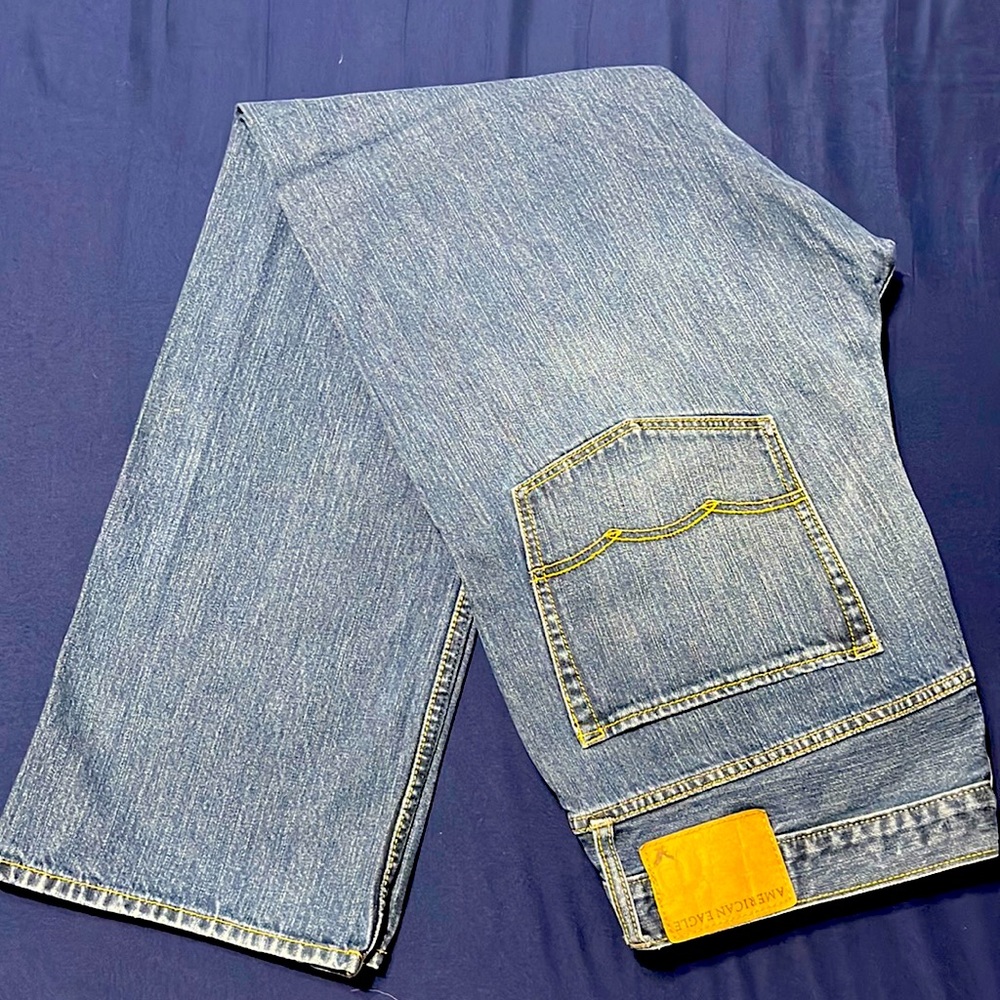 American Eagle Blue Jeans